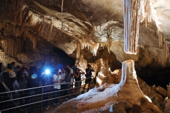 6-Australias-most-spectacular-caves-1